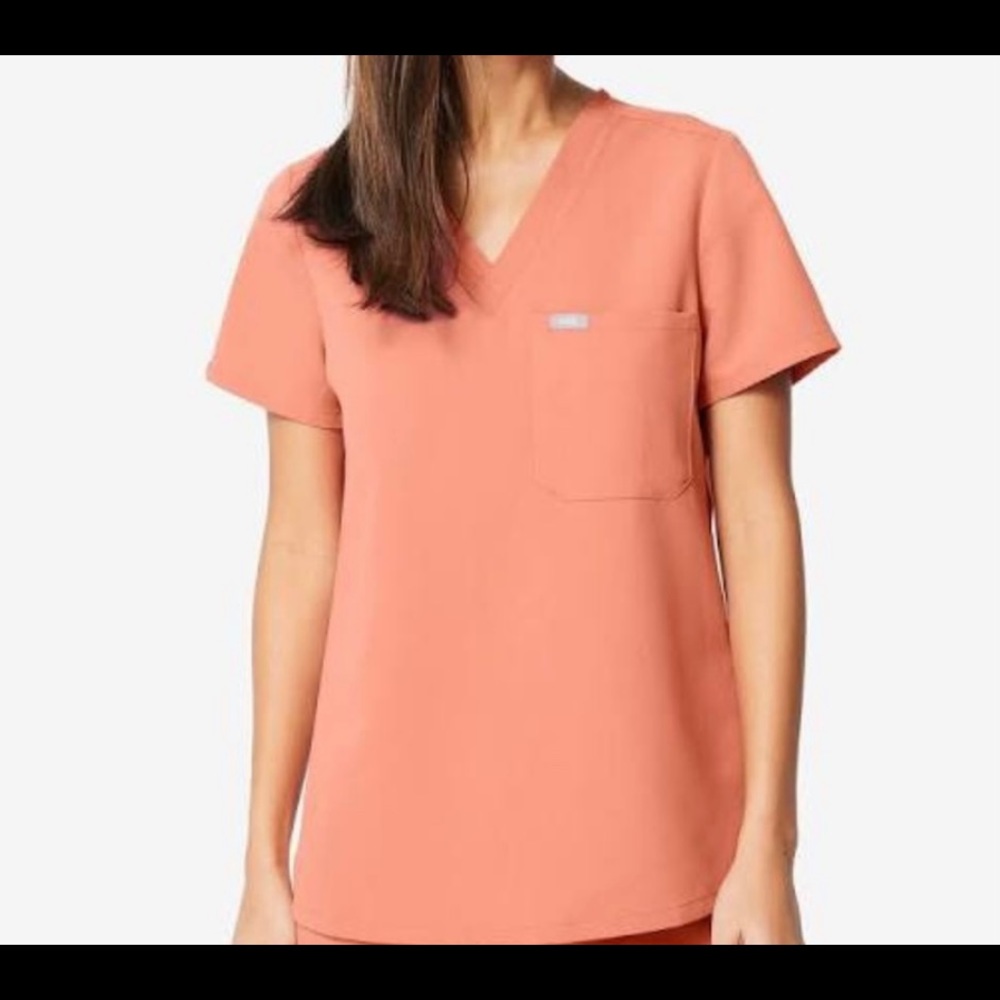 Figs limited edition Coral Casma 1pocket scrub top